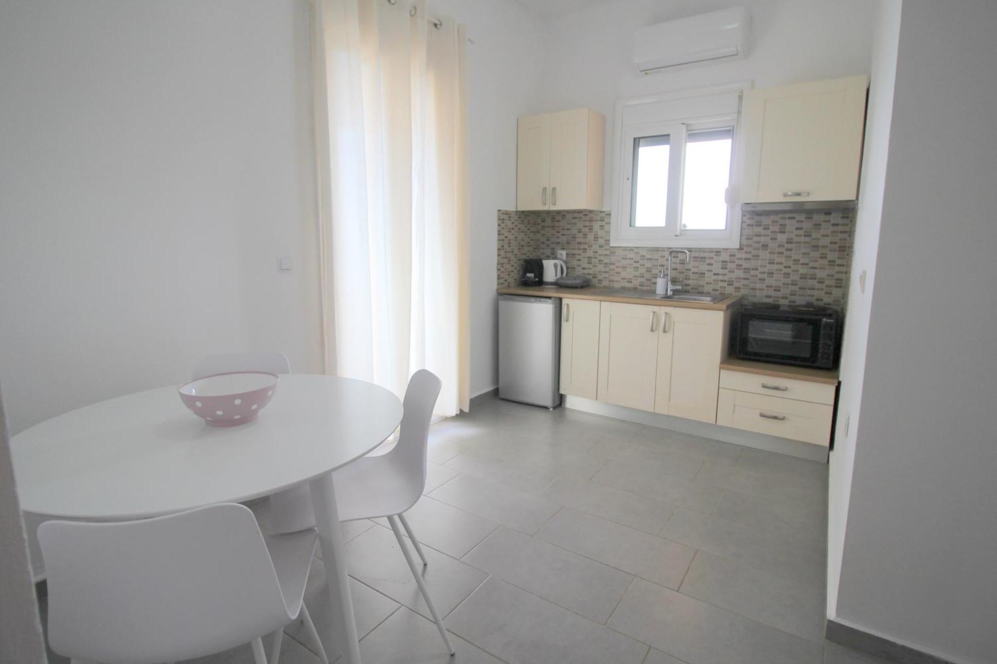 Nefeli'S Apartment Himare Exterior photo